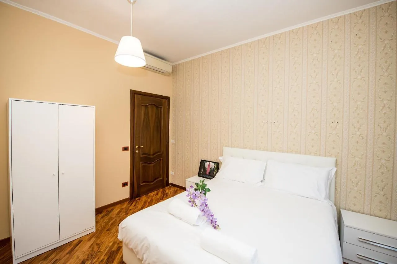 Shortmi Montello Apartment Milan Italy