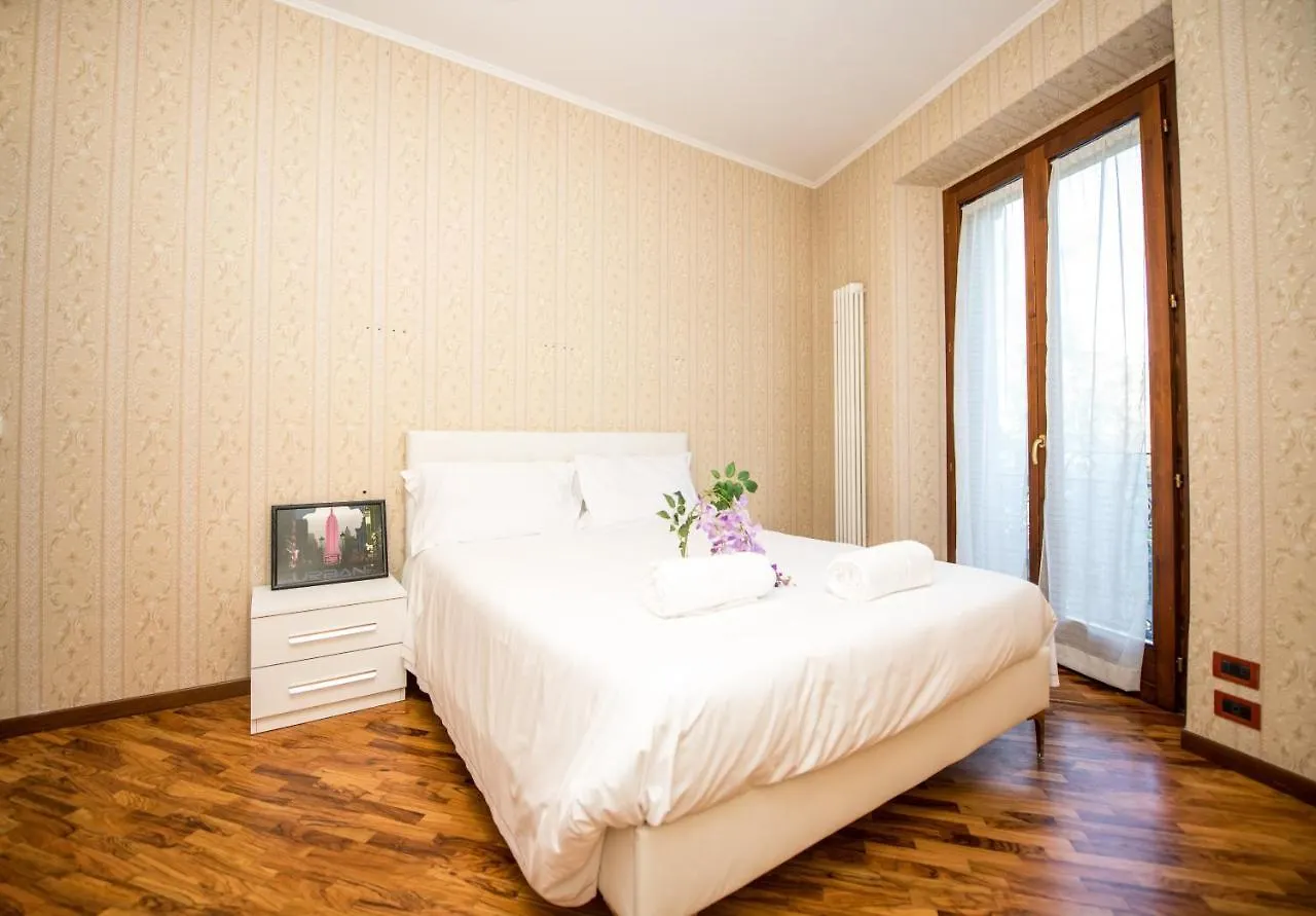 Shortmi Montello Apartment Milan Italy