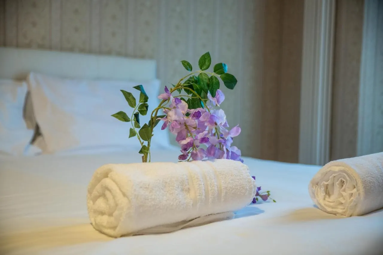 Shortmi Montello Apartment Milan